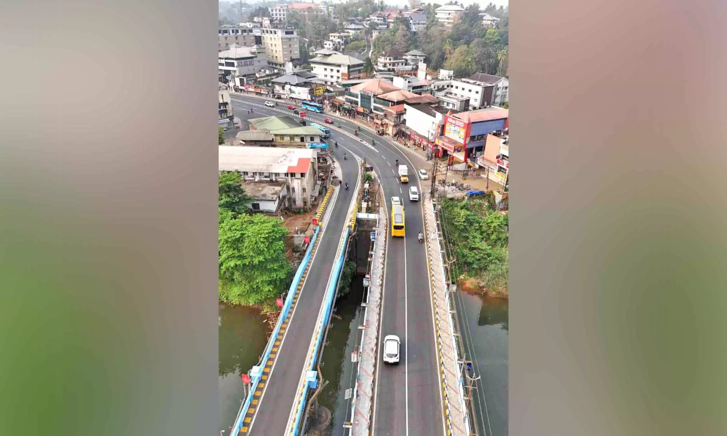 मुवत्तुपुझा शहरी सड़क का काम पूरा; CM ने उद्घाटन किया मुवत्तुपुझा शहरी सड़क का काम पूरा; CM ने उद्घाटन किया