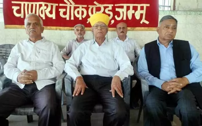ब्राह्मण सभा ने विवादित RBI नोटिफिकेशन वापस लेने की मांग की ब्राह्मण सभा ने विवादित RBI नोटिफिकेशन वापस लेने की मांग की