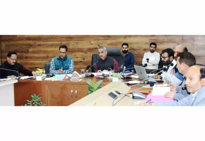 DDC Doda ने जिला कैपेक्स बजट के क्रियान्वयन की समीक्षा की DDC Doda ने जिला कैपेक्स बजट के क्रियान्वयन की समीक्षा की