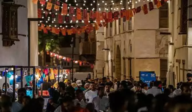 रमज़ान में Saudi Arabia बन गया विदेशी कर्मचारियों और निवासियों का दूसरा घर रमज़ान में Saudi Arabia बन गया विदेशी कर्मचारियों और निवासियों का दूसरा घर