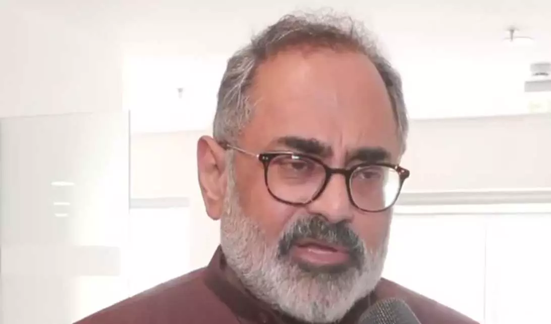 राजीव चंद्रशेखर का आरोप: CPM और कांग्रेस खामोश राजीव चंद्रशेखर का आरोप: CPM और कांग्रेस खामोश