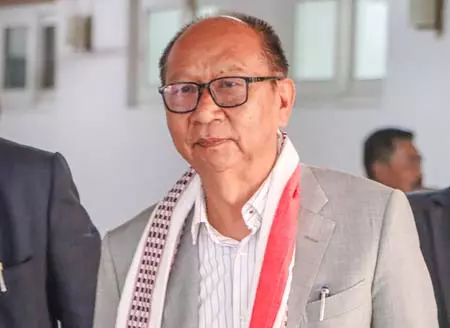Manipur के सीएम ने विभागों का किया बंटवारा, सात मंत्री पद अभी भी खाली Manipur के सीएम ने विभागों का किया बंटवारा, सात मंत्री पद अभी भी खाली