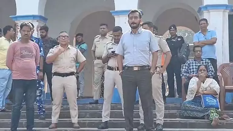 Bhatpara में पूर्ण ग्रहण से खतरा, डोला के दिन हुआ हादसा Bhatpara में पूर्ण ग्रहण से खतरा, डोला के दिन हुआ हादसा