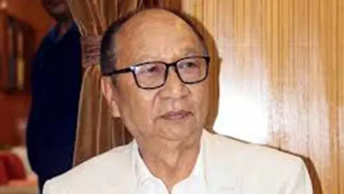 Manipur के मुख्यमंत्री ने मंत्रिपरिषद को विभागों का बंटवारा किया Manipur के मुख्यमंत्री ने मंत्रिपरिषद को विभागों का बंटवारा किया