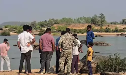 सुकमा में बैंक कैशियर की मौत, नदी में डूबा सुकमा में बैंक कैशियर की मौत, नदी में डूबा