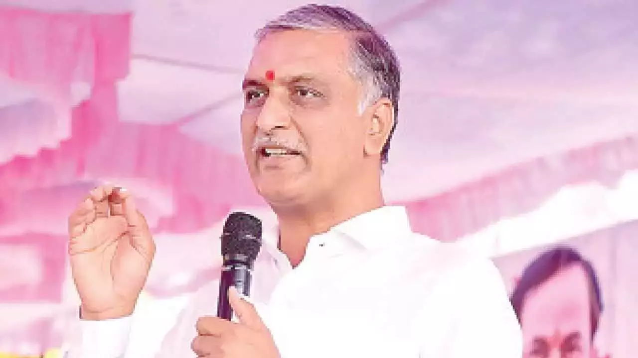 Telangana: हरीश राव ने कांग्रेस सरकार पर अवैध उत्खनन को संरक्षण देने का आरोप लगाया Telangana: हरीश राव ने कांग्रेस सरकार पर अवैध उत्खनन को संरक्षण देने का आरोप लगाया