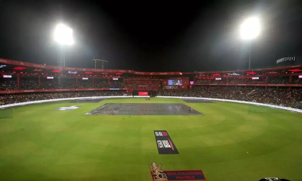 RCB की घर वापसी: चिन्नास्वामी स्टेडियम में IPL 2026 के पांच मैच कन्फर्म RCB की घर वापसी: चिन्नास्वामी स्टेडियम में IPL 2026 के पांच मैच कन्फर्म