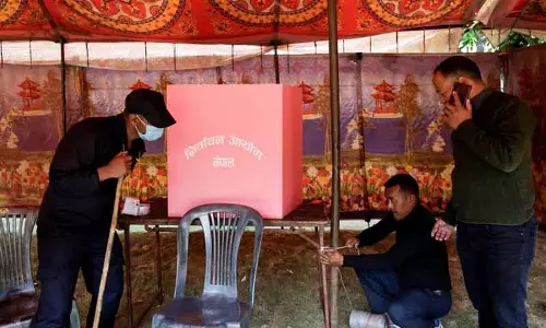 Nepal में Gen Z प्रोटेस्ट के बाद पहली बार आम चुनाव Nepal में Gen Z प्रोटेस्ट के बाद पहली बार आम चुनाव