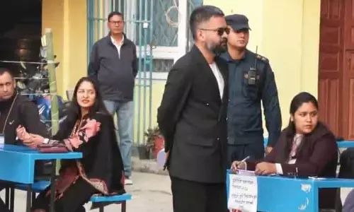 Gen Z मूवमेंट के कुछ महीनों बाद नेपाल में ऐतिहासिक आम चुनाव शुरू हुए Gen Z मूवमेंट के कुछ महीनों बाद नेपाल में ऐतिहासिक आम चुनाव शुरू हुए