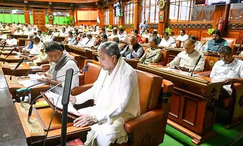 Karnataka : शराब टैक्स से राज्य को भारी रेवेन्यू, सरकार का रेवेन्यू टारगेट बढ़ाकर 45,000 करोड़ करने का प्लान Karnataka : शराब टैक्स से राज्य को भारी रेवेन्यू, सरकार का रेवेन्यू टारगेट बढ़ाकर 45,000 करोड़ करने का प्लान