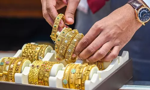 Middle East में तनाव बढ़ने से सेफ-हेवन एसेट्स में तेज़ी आने की संभावना Middle East में तनाव बढ़ने से सेफ-हेवन एसेट्स में तेज़ी आने की संभावना