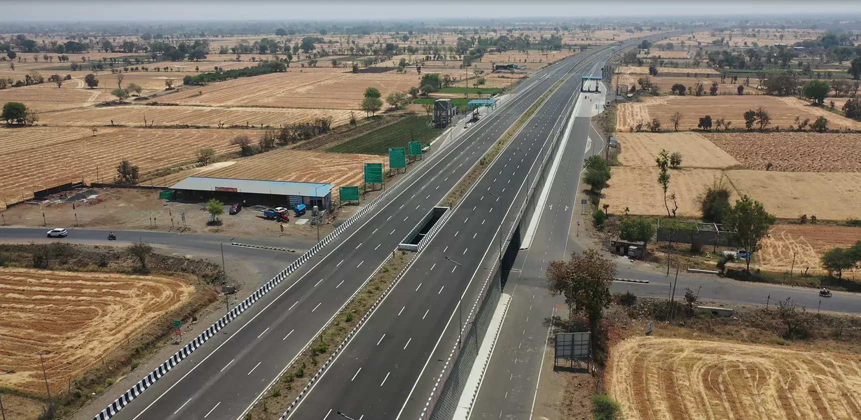 Gwalior: ग्वालियर-भिंड-इटावा हाईवे होगा चौड़ा, जल्द शुरू होगा फोर लेन प्रोजेक्ट Gwalior: ग्वालियर-भिंड-इटावा हाईवे होगा चौड़ा, जल्द शुरू होगा फोर लेन प्रोजेक्ट
