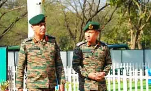 GOC राइजिंग स्टार कॉर्प्स ने मामून सेक्टर में सैनिकों की ऑपरेशनल तैयारियों का रिव्यू किया