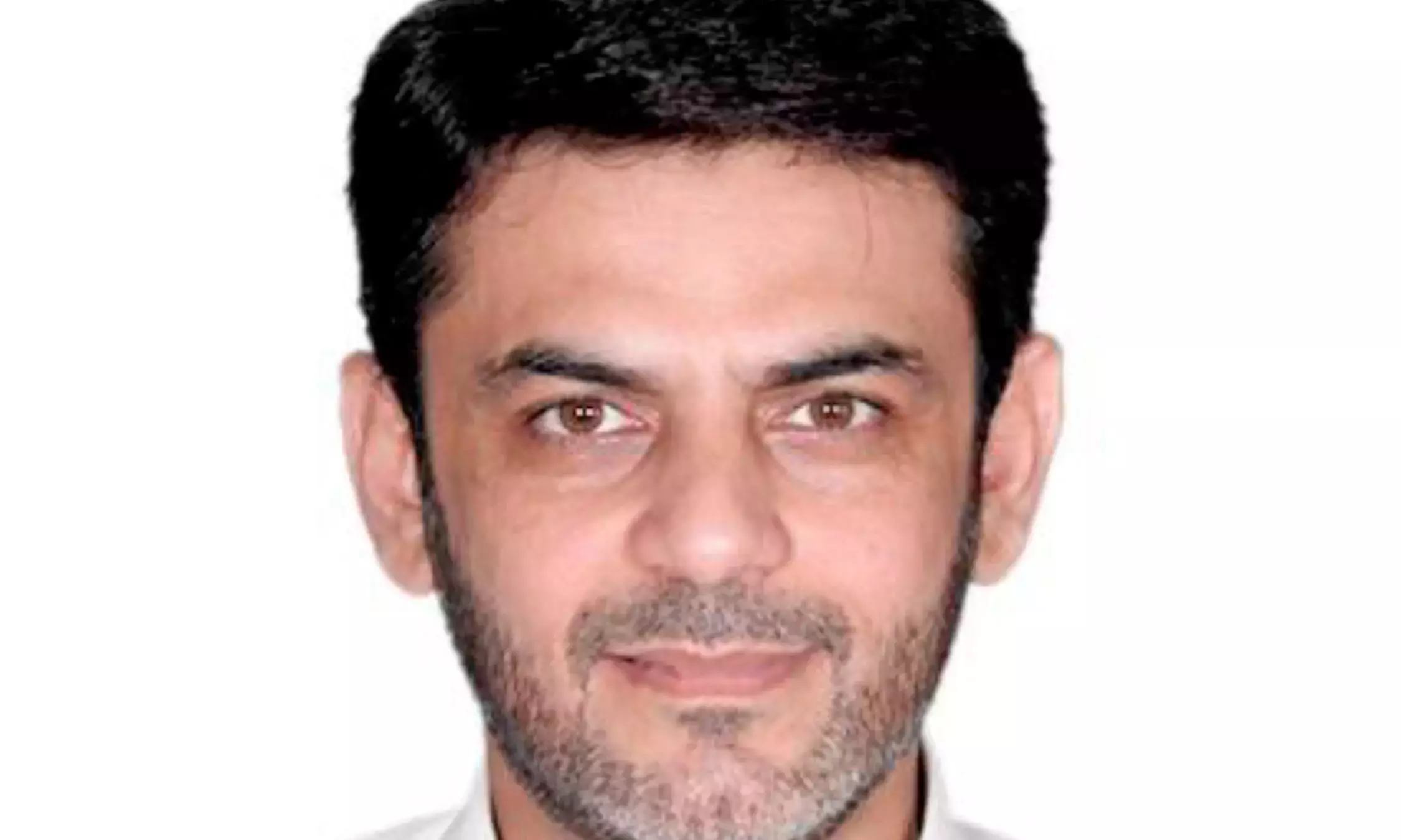 पाक के एक व्यक्ति का दावा है कि ईरानी एजेंटों ने उसे Trump और बाइडेन की हत्या की साजिश में शामिल पाक के एक व्यक्ति का दावा है कि ईरानी एजेंटों ने उसे Trump और बाइडेन की हत्या की साजिश में शामिल