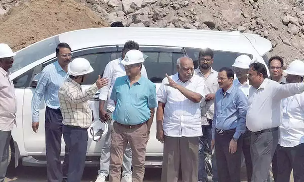 APGENCO के MD ने काम समय पर पूरा करने पर जोर दिया