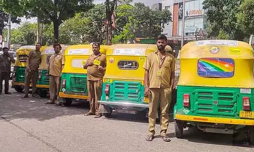 फिटनेस सर्टिफिकेट फीस 1,000 रुपये से बढ़ाकर 9,200 रुपये की गई: Bengaluru के ऑटो ड्राइवर हैरान फिटनेस सर्टिफिकेट फीस 1,000 रुपये से बढ़ाकर 9,200 रुपये की गई: Bengaluru के ऑटो ड्राइवर हैरान