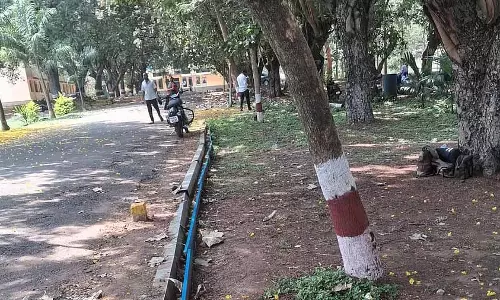 KSIC को बचाने की मांग 14 दिन के विरोध प्रदर्शन के बाद भी अनसुनी