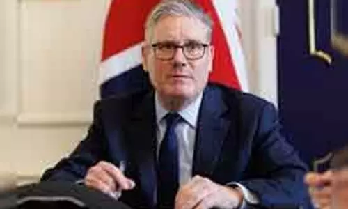 UK ने अफ़गानिस्तान, कैमरून, म्यांमार, सूडान पर स्टडी वीज़ा बैन लगाया UK ने अफ़गानिस्तान, कैमरून, म्यांमार, सूडान पर स्टडी वीज़ा बैन लगाया