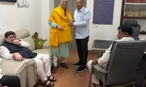 Abhishek Singhvi ,नरेंद्र रेड्डी ने तेलंगाना से राज्यसभा के लिए नामांकन दाखिल किया