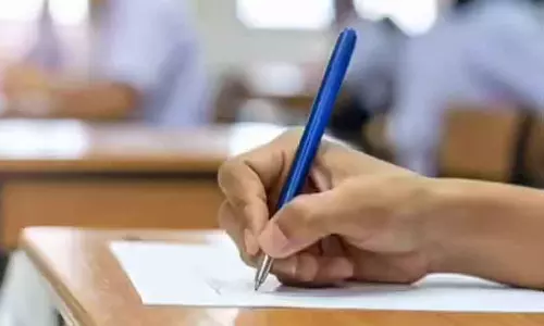 Kerala ; जिले में करीब दस हजार छात्र आज परीक्षा हॉल जाएंगे