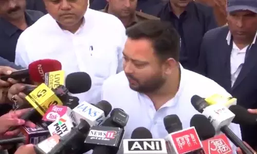 नीतीश जी को घोड़ा तो चढ़ाया, लेकिन फेर किसी और के साथ: बिहार के सीएम के RS जाने पर RJD के तेजस्वी यादव नीतीश जी को घोड़ा तो चढ़ाया, लेकिन फेर किसी और के साथ: बिहार के सीएम के RS जाने पर RJD के तेजस्वी यादव