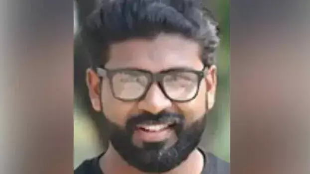 kerala: केकड़ों से एलर्जी वाले युवक ने करी खाई, इलाज के दौरान मौत kerala: केकड़ों से एलर्जी वाले युवक ने करी खाई, इलाज के दौरान मौत
