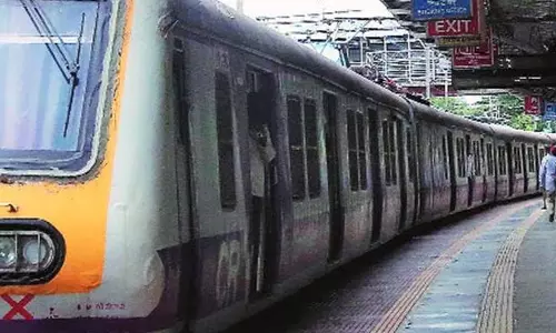 रायपुर-डोंगरगढ़ मेमू समेत 13 लोकल ट्रेनें रद्द रायपुर-डोंगरगढ़ मेमू समेत 13 लोकल ट्रेनें रद्द