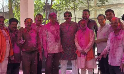 एसटीएलएल कार्यालय में धूमधाम से मना होली मिलन समारोह एसटीएलएल कार्यालय में धूमधाम से मना होली मिलन समारोह