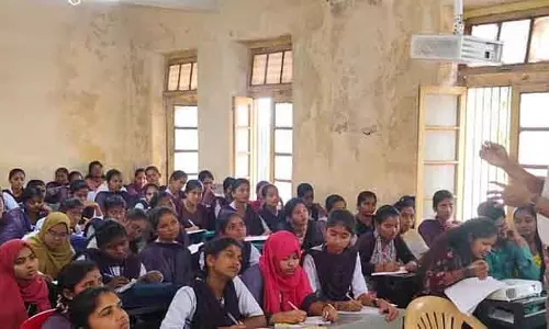 संविधान के मूल्य को बचाए रखना समय की मांग है: Prof. Prabhuraj Nayak संविधान के मूल्य को बचाए रखना समय की मांग है: Prof. Prabhuraj Nayak