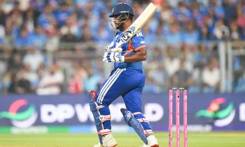 टी20 वर्ल्ड कप: England के खिलाफ सैमसन का तूफान, 89 रन बनाकर कोहली के रिकॉर्ड की बराबरी टी20 वर्ल्ड कप: England के खिलाफ सैमसन का तूफान, 89 रन बनाकर कोहली के रिकॉर्ड की बराबरी