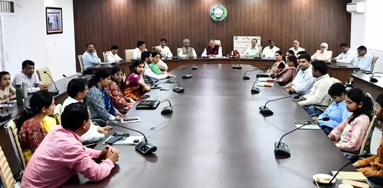 Hisar: प्रो. बीआर कम्बोज ने किया जनजागरूकता का आह्वान