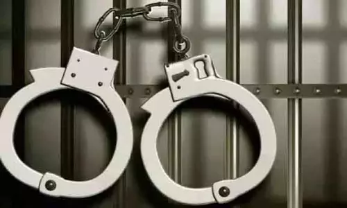 Khammam कोर्ट ने गांजा तस्करी के आरोपियों को 20 साल की सज़ा दी Khammam कोर्ट ने गांजा तस्करी के आरोपियों को 20 साल की सज़ा दी