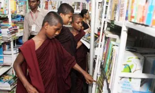 बौद्ध कूटनीति के जरिए श्रीलंका में पकड़ मजबूत कर रहा चीन : Report