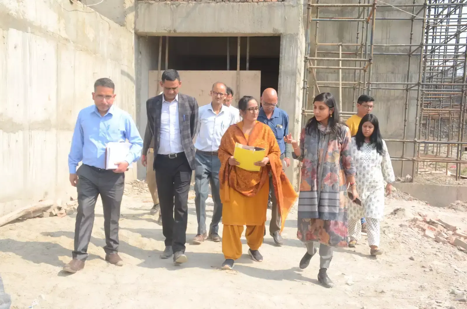Pauri Garhwal: निरीक्षण में गड़बड़ी पर डीएम ने जताई नाराजगी Pauri Garhwal: निरीक्षण में गड़बड़ी पर डीएम ने जताई नाराजगी