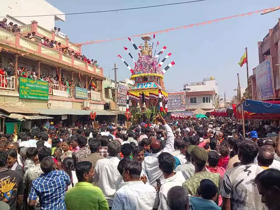 Vijayapura : चन्नकेशव रथ उत्सव समारोह Vijayapura : चन्नकेशव रथ उत्सव समारोह