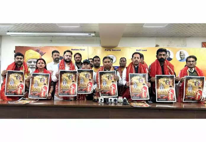 Sat Sharma ने भक्ति एल्बम “गड्डी विच दो फोटों” रिलीज़ किया Sat Sharma ने भक्ति एल्बम “गड्डी विच दो फोटों” रिलीज़ किया