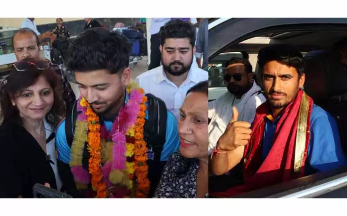Jammu-Kashmir रणजी टीम का शानदार स्वागत Jammu-Kashmir रणजी टीम का शानदार स्वागत