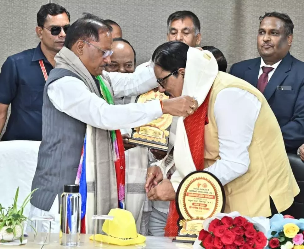 दीर्घकालिक विकास की दिशा तय करने में महत्वपूर्ण भूमिका निभाएगा राज्य नीति आयोग : मुख्यमंत्री साय दीर्घकालिक विकास की दिशा तय करने में महत्वपूर्ण भूमिका निभाएगा राज्य नीति आयोग : मुख्यमंत्री साय