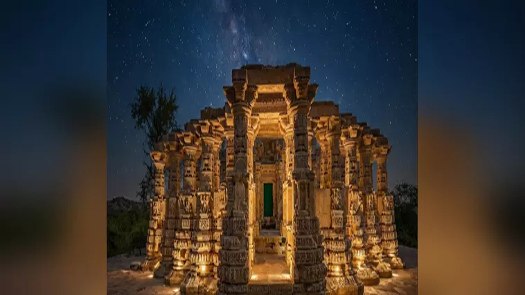 वो रहस्यमयी मंदिर, जहां से शाम होते ही भागने लगते हैं लोग वो रहस्यमयी मंदिर, जहां से शाम होते ही भागने लगते हैं लोग