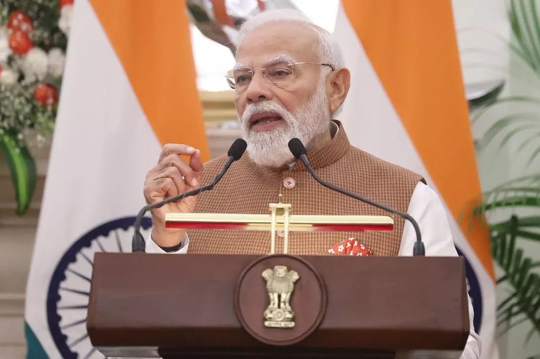 PM Modi: सैन्य संघर्ष से कोई भी मुद्दा हल नहीं हो सकता PM Modi: सैन्य संघर्ष से कोई भी मुद्दा हल नहीं हो सकता