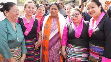 New Delhi: सीएम रेखा गुप्ता ने लद्दाख बुद्ध विहार में एफओबी का शिलान्यास किया New Delhi: सीएम रेखा गुप्ता ने लद्दाख बुद्ध विहार में एफओबी का शिलान्यास किया
