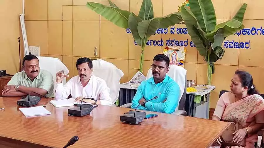 अंतर्राष्ट्रीय महिला दिवस को सार्थक तरीके से मनाएं : Ravikumar Koravara अंतर्राष्ट्रीय महिला दिवस को सार्थक तरीके से मनाएं : Ravikumar Koravara