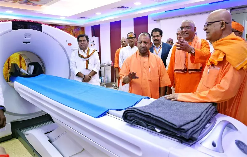 Greater Noida: मुख्यमंत्री योगी ने गिनाईं स्वास्थ्य क्षेत्र की उपलब्धियां Greater Noida: मुख्यमंत्री योगी ने गिनाईं स्वास्थ्य क्षेत्र की उपलब्धियां
