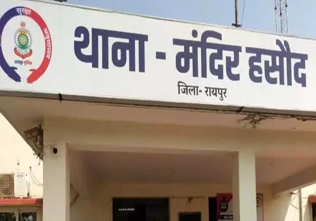 फ्री में शराब नहीं दी तो भड़का पार्षद पति, कर्मचारियों पर किया जानलेवा हमला फ्री में शराब नहीं दी तो भड़का पार्षद पति, कर्मचारियों पर किया जानलेवा हमला