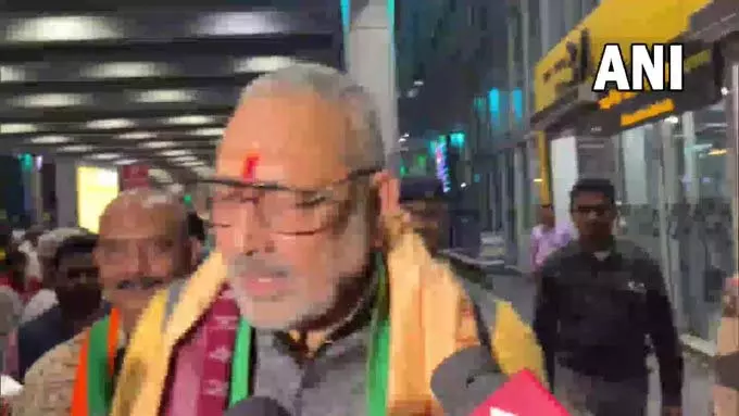 मता बनर्जी SIR का विरोध, केंद्रीय मंत्री गिरिराज सिंह ने नागरिकता विवाद पर तीखी टिप्पणी की मता बनर्जी SIR का विरोध, केंद्रीय मंत्री गिरिराज सिंह ने नागरिकता विवाद पर तीखी टिप्पणी की