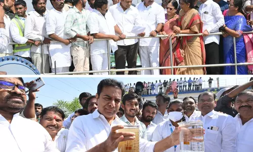 KTR ने चेतावनी दी कि BRS कार्यकर्ता मूसी नदी में तोड़फोड़ के दौरान बुलडोजर को रोकेंगे KTR ने चेतावनी दी कि BRS कार्यकर्ता मूसी नदी में तोड़फोड़ के दौरान बुलडोजर को रोकेंगे