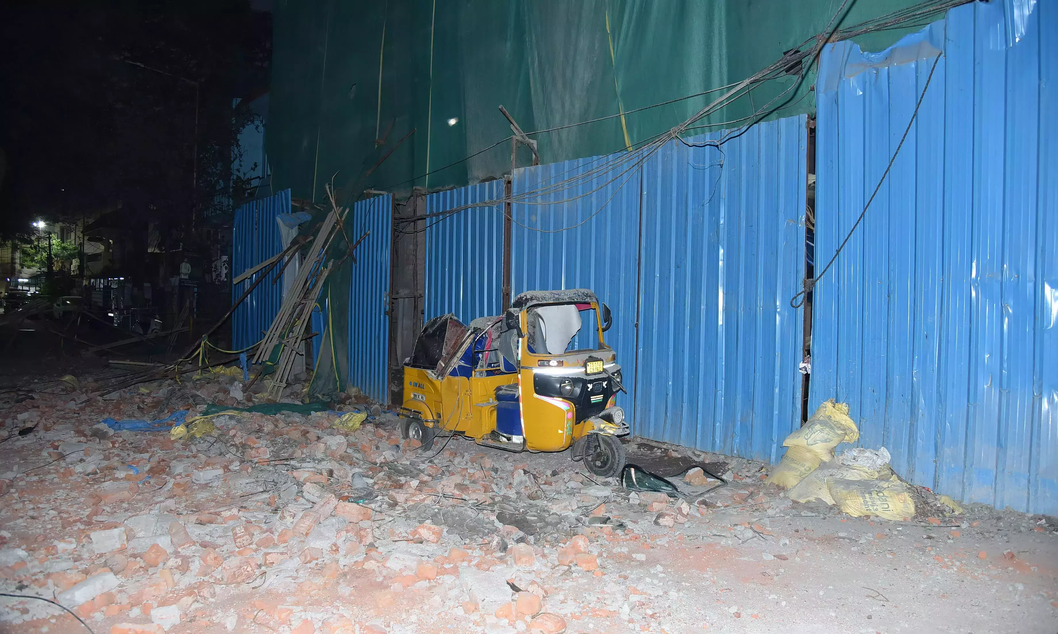 building कंस्ट्रक्शन सेक्टर में नियमों का बड़े पैमाने पर उल्लंघन, अधिकारी कार्रवाई करने में नाकाम रहे