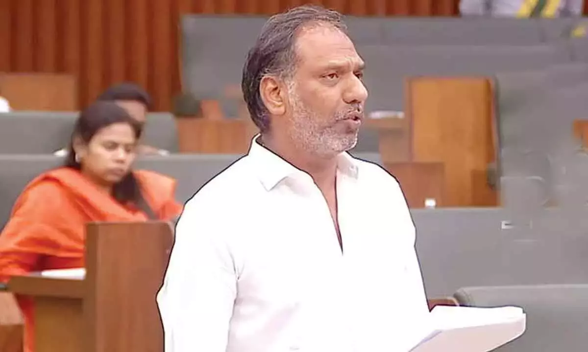Andhra बिजली के बुनियादी ढांचे में 6,000 करोड़ रुपये का निवेश कर रहा है: मंत्री Andhra बिजली के बुनियादी ढांचे में 6,000 करोड़ रुपये का निवेश कर रहा है: मंत्री