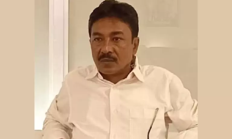 Assam: AIUDF में अंदरूनी अशांति, एक MLA ने दिया इस्तीफा, दो सस्पेंड