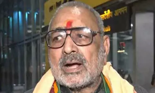 नीतीश कुमार ने अपनी मर्जी से राज्यसभा चुना, उनके अनुसार ही बिहार की सरकार चलेगी: गिरिराज सिंह